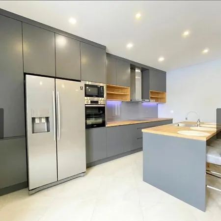 Apartment Lux City Center